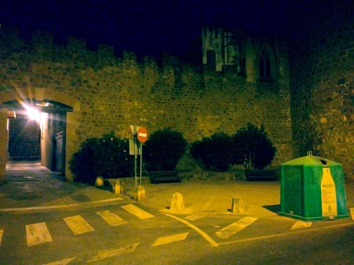 Hotel Dora Plasencia Exteriör bild
